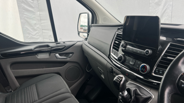 Ford Transit Custom 280 L1 Diesel Fwd 2.0 EcoBlue 130ps Low Roof Limited Van